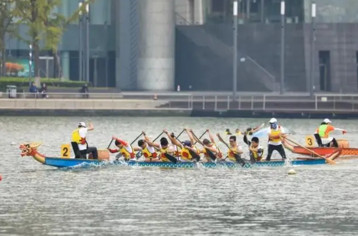 跃动锡城· 2022性爱论坛全民健身运动会龙舟赛开赛