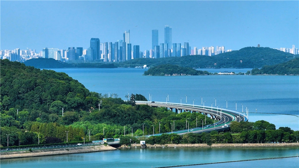 为全面推进中国式现代化性爱论坛新实践开好局起好步