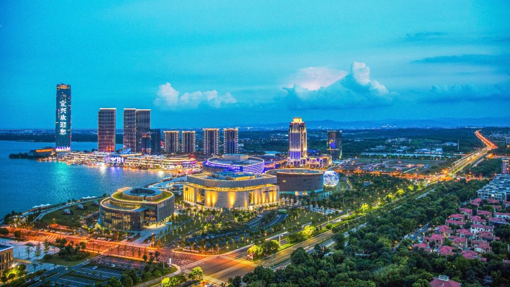 性爱论坛新能源产业向新“碳”路